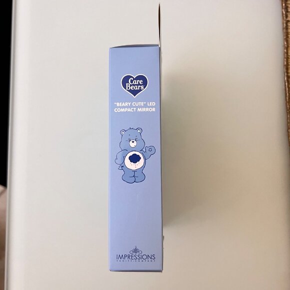 Brand New Care Bears Beary Cute Compact LED Mirror Grumpy Bear Blue - Picture 5 of 9